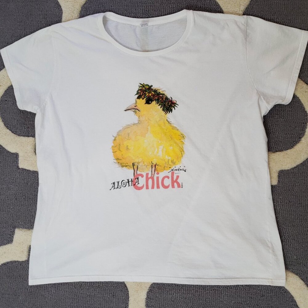 Ninikea Artist Aloha Chick Hawaii Graphic T-Shirt Size 2X White Yellow Kawaii